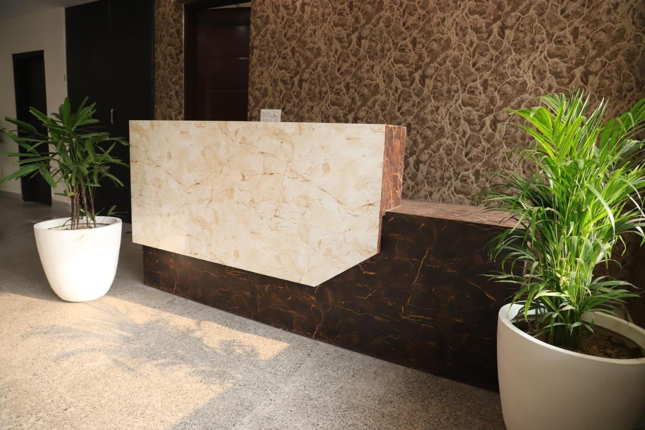 Lyf Corporate Suites - Noida Sector 19 Exterior foto