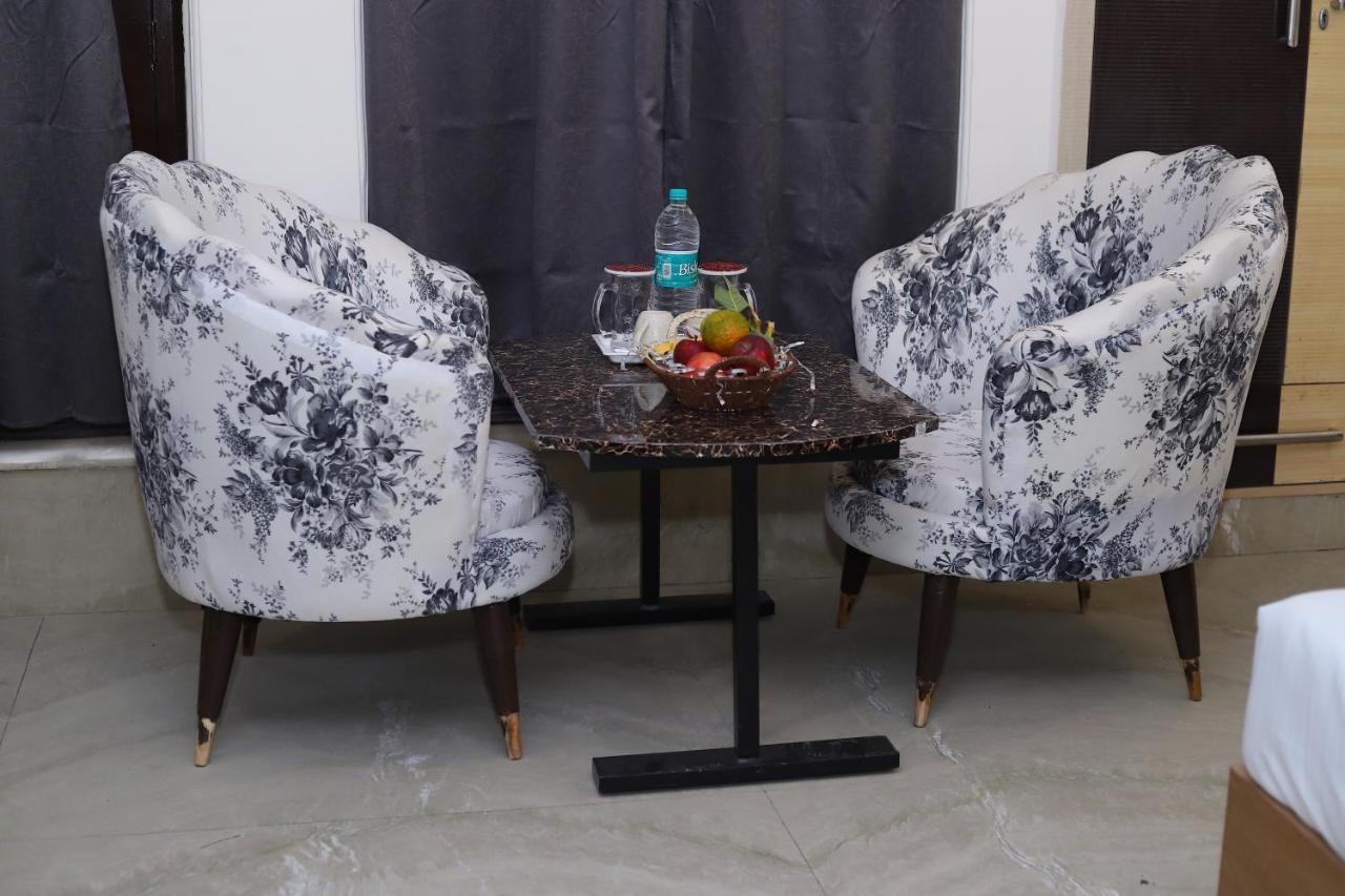 Lyf Corporate Suites - Noida Sector 19 Exterior foto