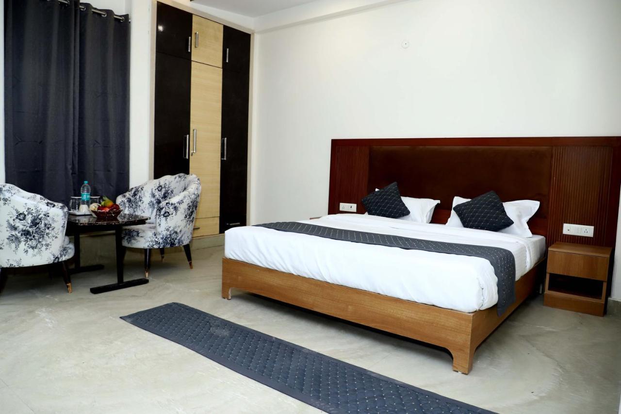 Lyf Corporate Suites - Noida Sector 19 Exterior foto