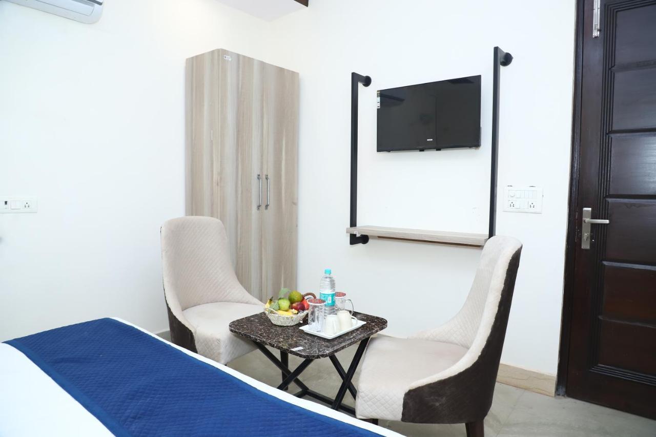Lyf Corporate Suites - Noida Sector 19 Exterior foto